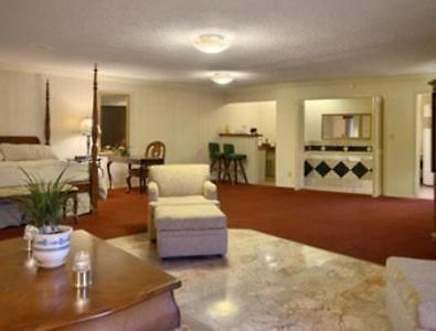 Merced Inn & Suites Інтер'єр фото